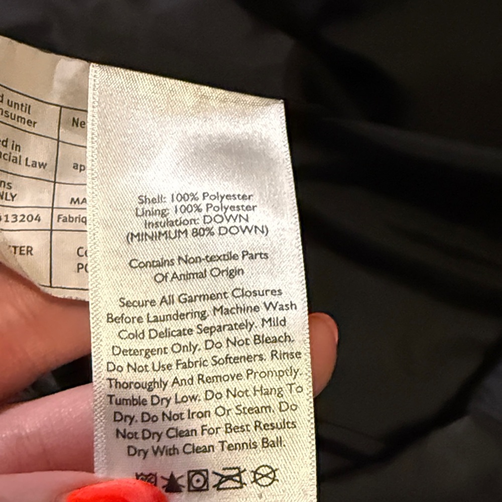 Eddie Bauer Women's Quilted Black Puffer Jacket - Picture 4 of 7